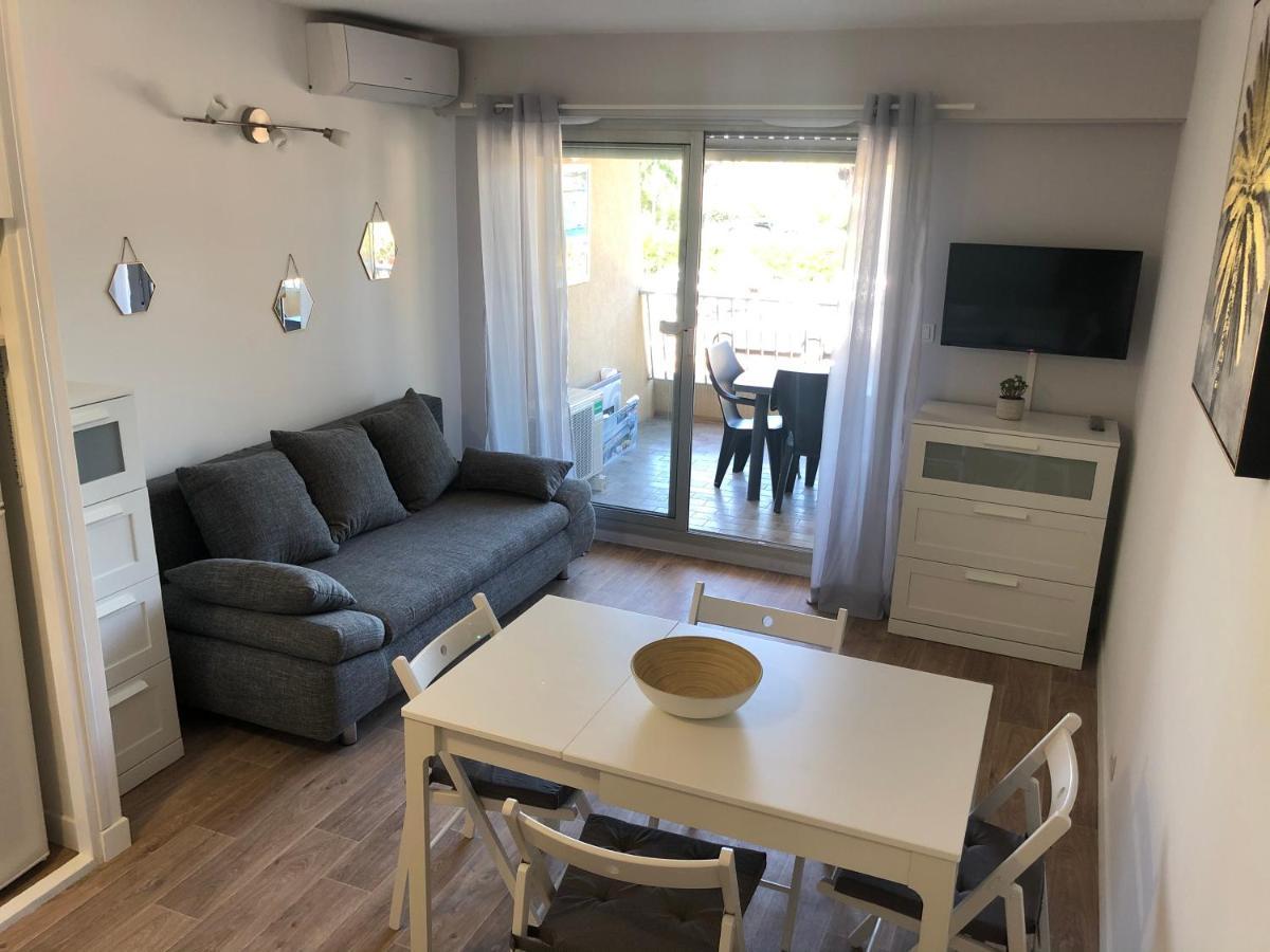 Studio Port De Hyeres Proche Des Plages Eksteriør billede